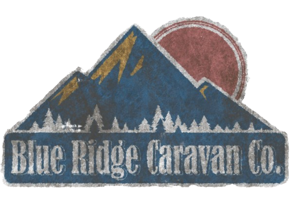 Datei:FO76 Blue Ridge Caravan decal text.png